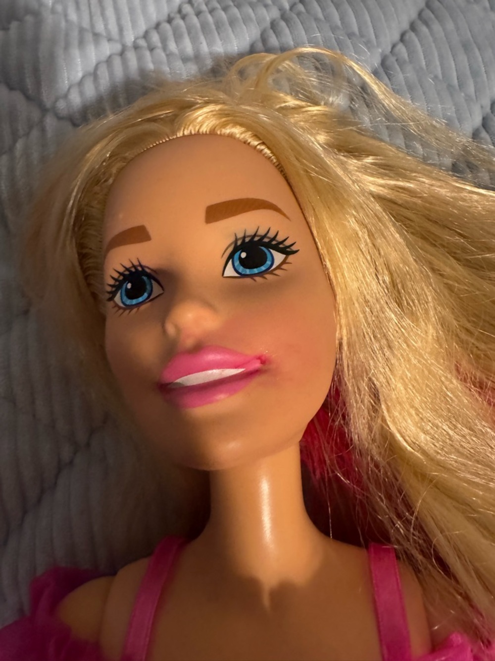 Giant Barbie Doll w/ Rainbow Dress, Large 28" Tall, 2022 Mattel, Blonde Hair HTF - Picture 10 of 14